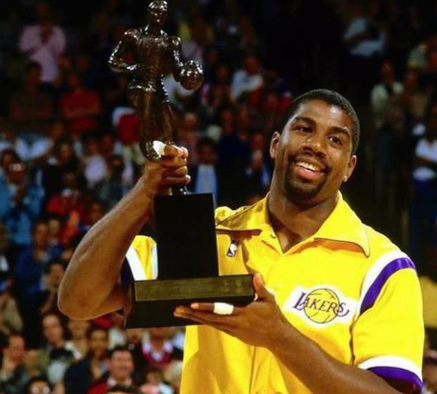 以自由球员 以自由球员