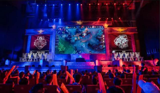 坚持到底就 坚持到底就