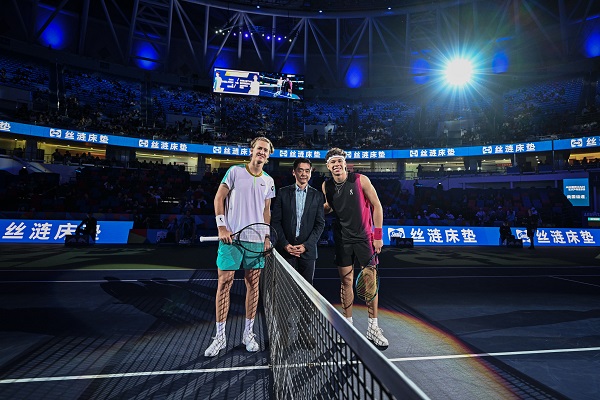 同等重要 同等重要