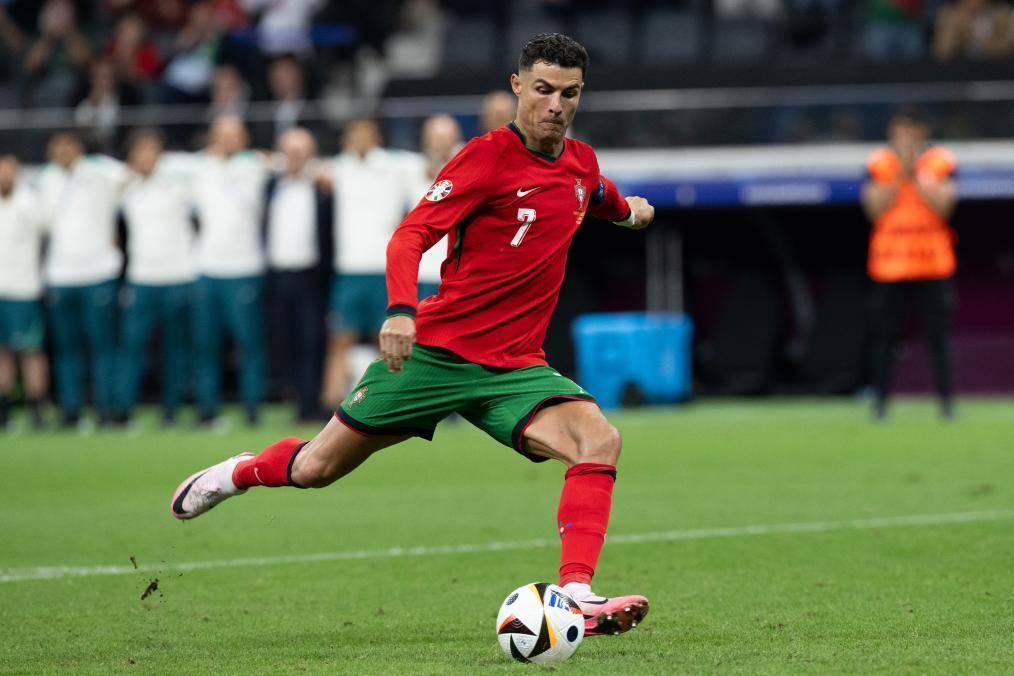 到在顶级联 到在顶级联