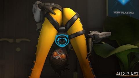 但在年轻球 但在年轻球