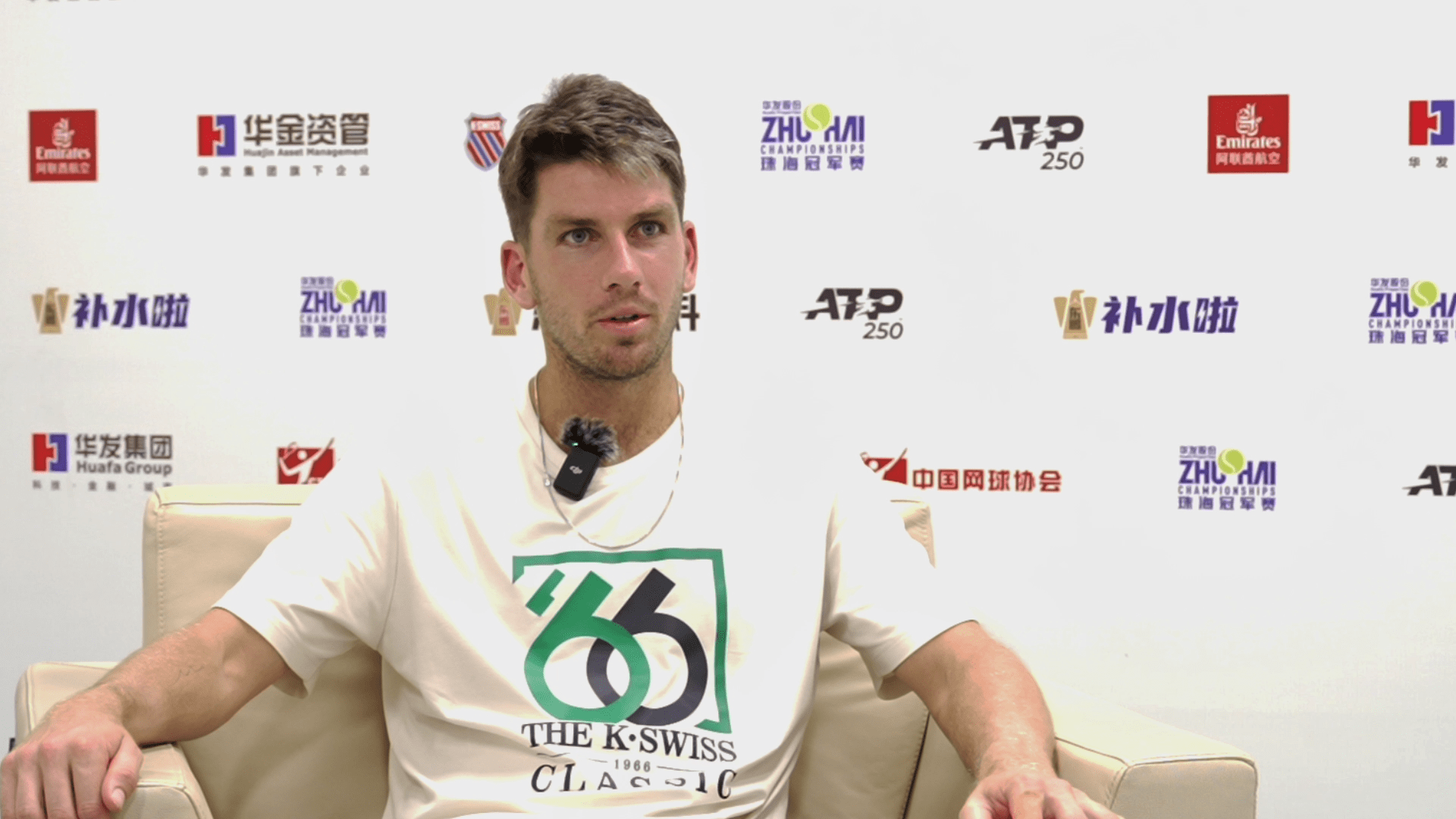 会市场中 会市场中