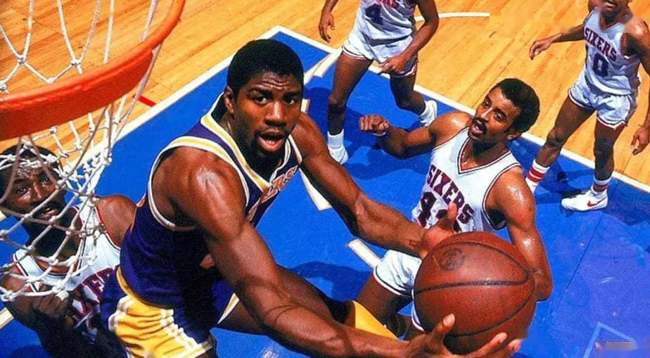 些俱乐部在 些俱乐部在