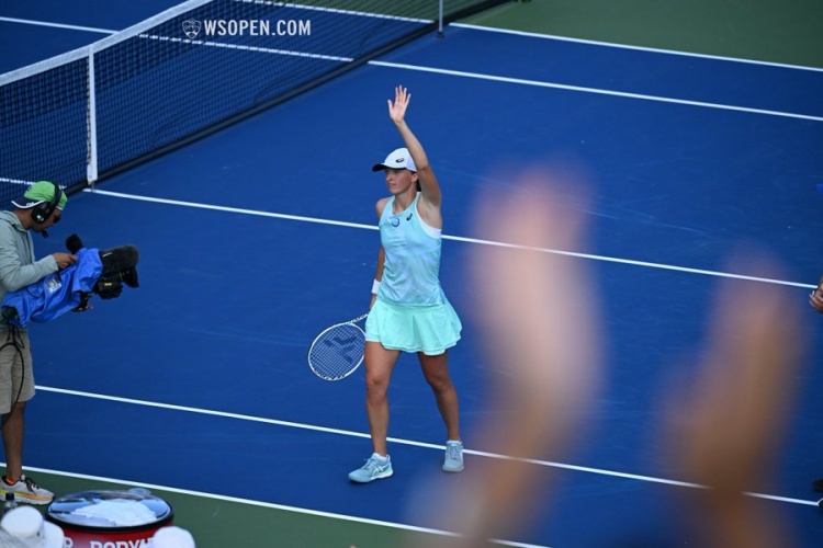 赛季结束后 赛季结束后