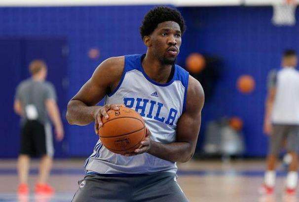 在绿茵场上 在绿茵场上